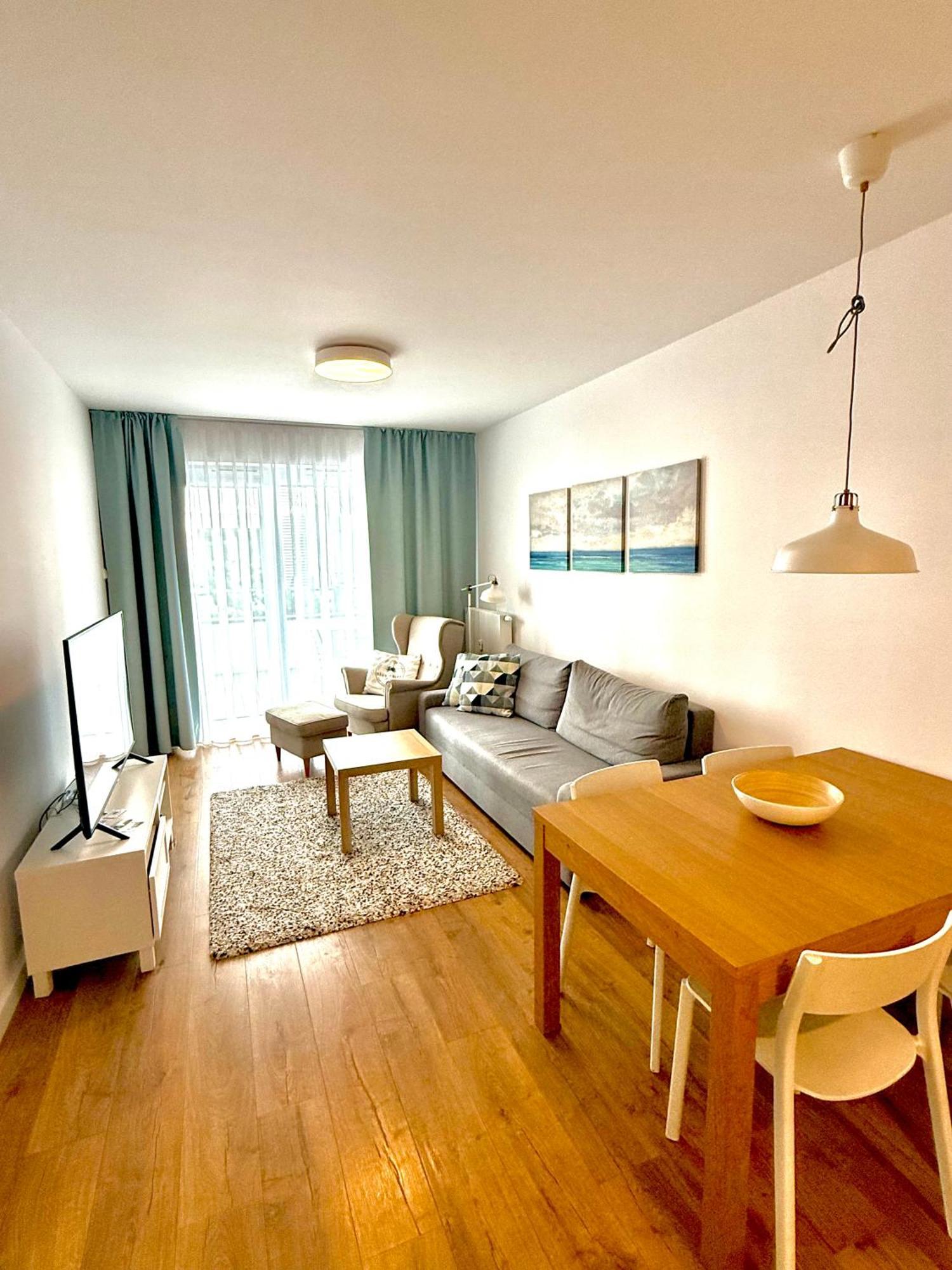 Lazar Apartamenty Nadmorskie Tarasy Kołobrzeg Exteriör bild